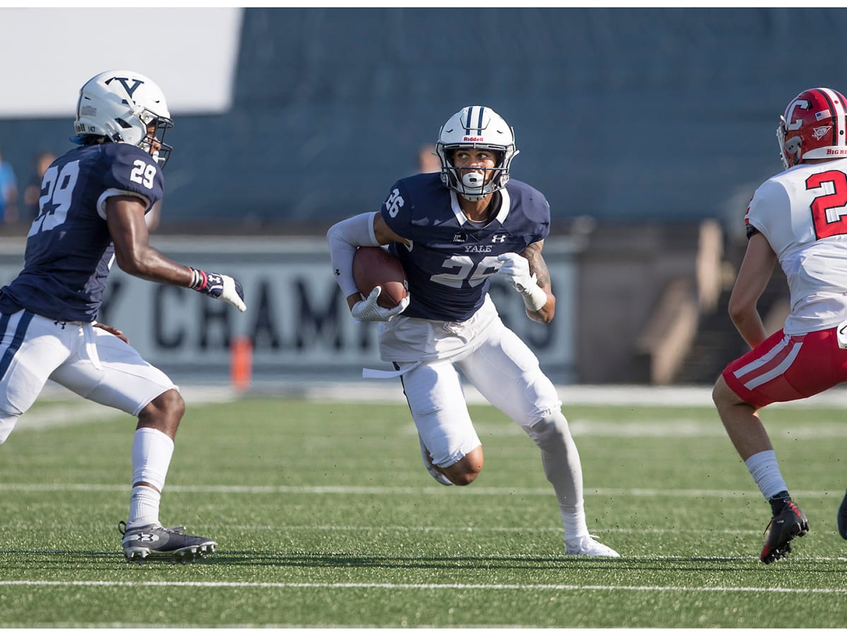 Indianapolis Colts defensive back Rodney Thomas II (25) calls out