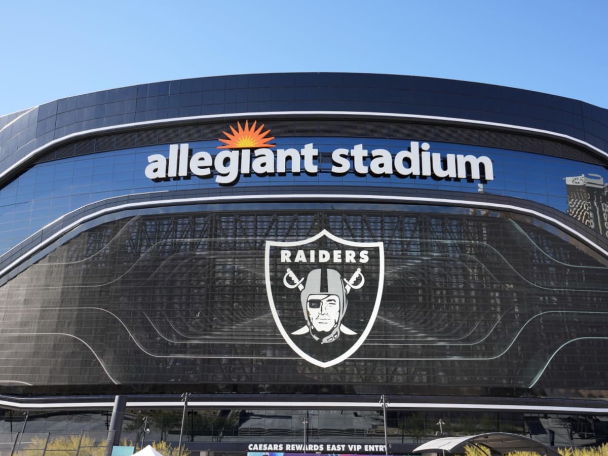 No snarls as Raiders host first NFL game with vaccination checks