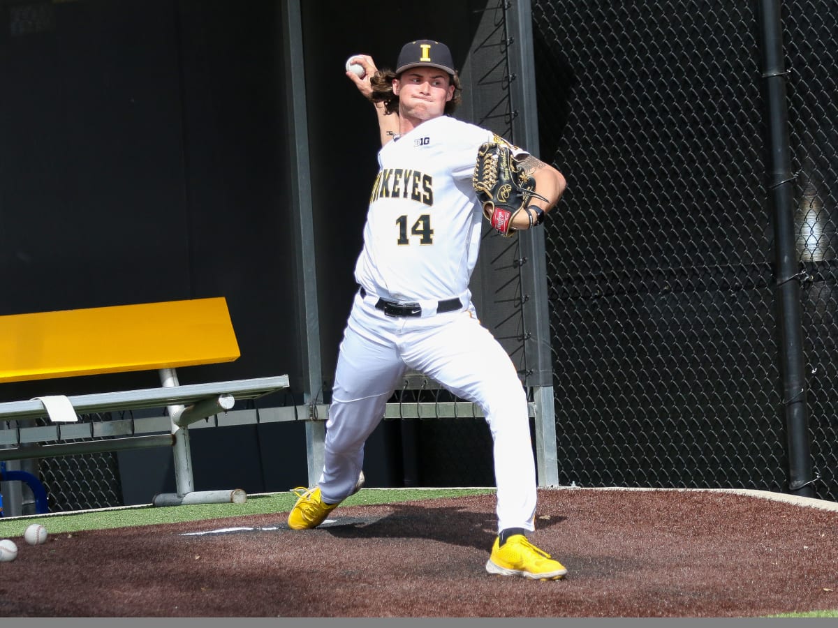 Iowa Baseball: Pitcher Brody Brecht stars in Hawkeyes' 7-1 victory