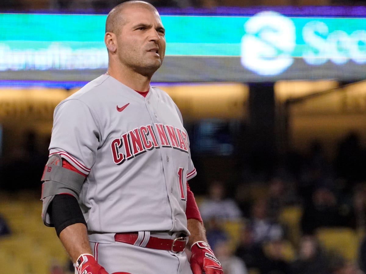 MLB world reacts to viral Joey Votto postgame interview