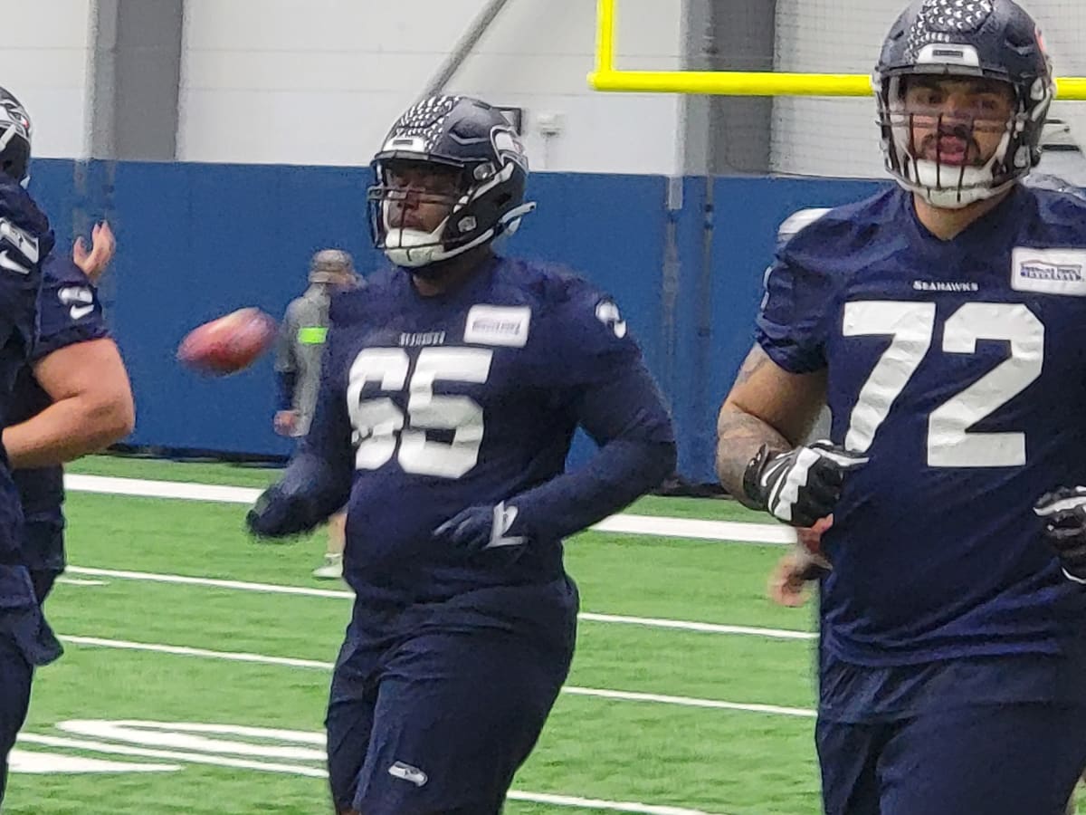 Seahawks' Stone Forsythe looks like he can 'perfectly fit' left tackle,  says coach Pete Carroll