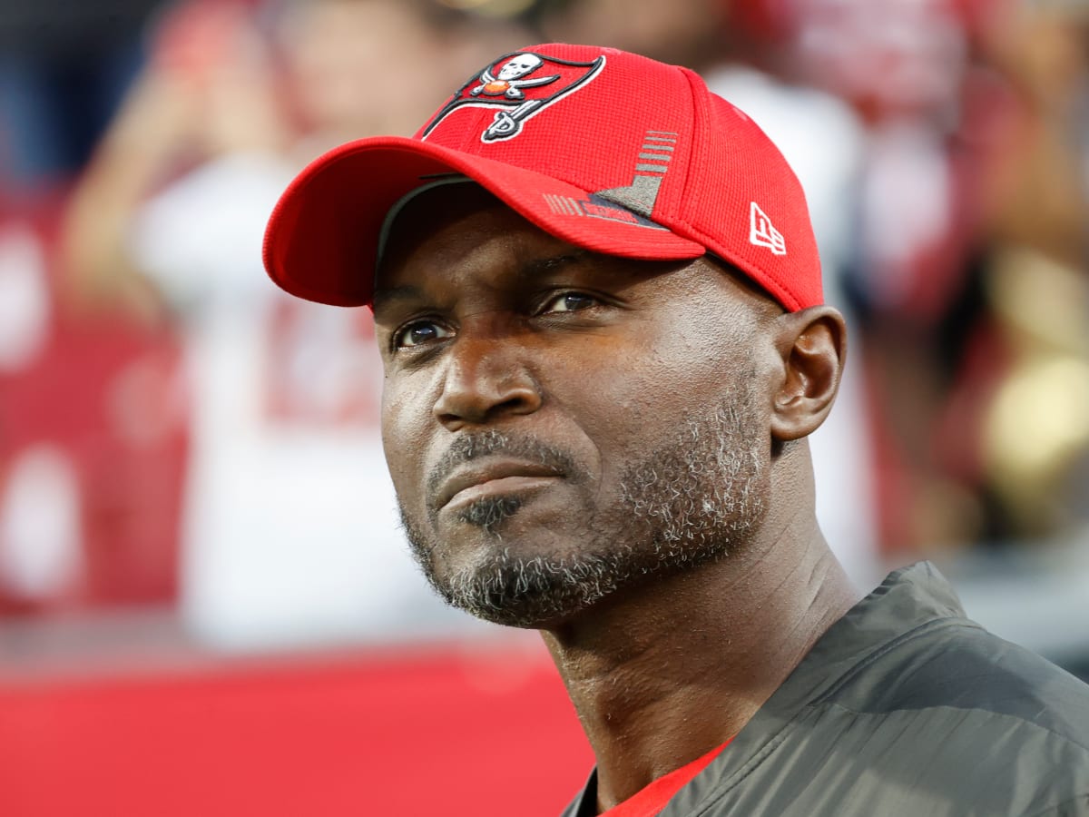 Todd Bowles: Tampa Bay Buccaneers Head Coach Doing Things Differently This  Time - Tampa Bay Buccaneers | BucsGameday | Sports Illustrated