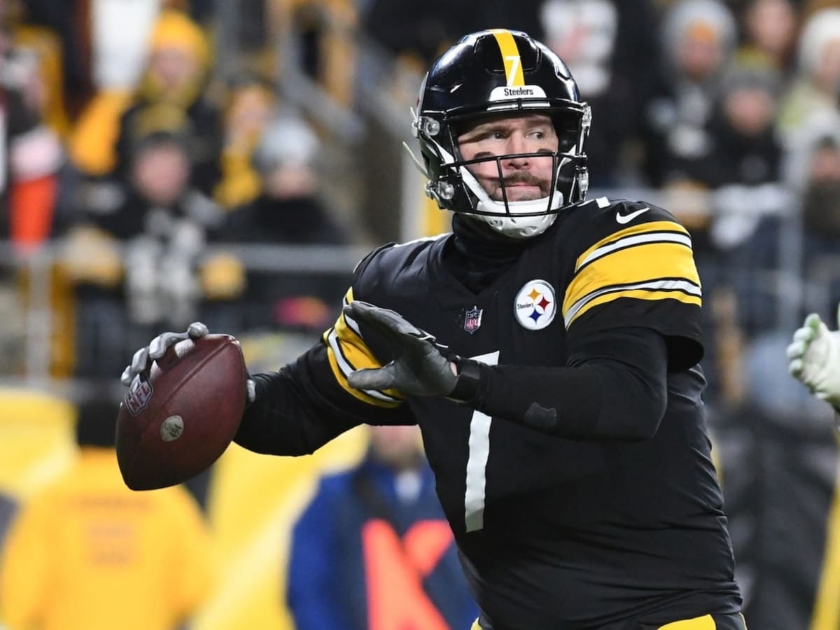 Pittsburgh Steelers Honor Ben Roethlisberger Following Retirement  Announcement - Sports Illustrated Pittsburgh Steelers News, Analysis and  More