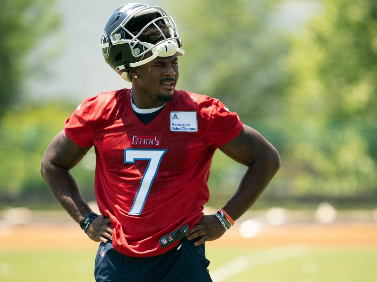 Titans Rookie QB Malik Willis Having Fun, and Making Strides