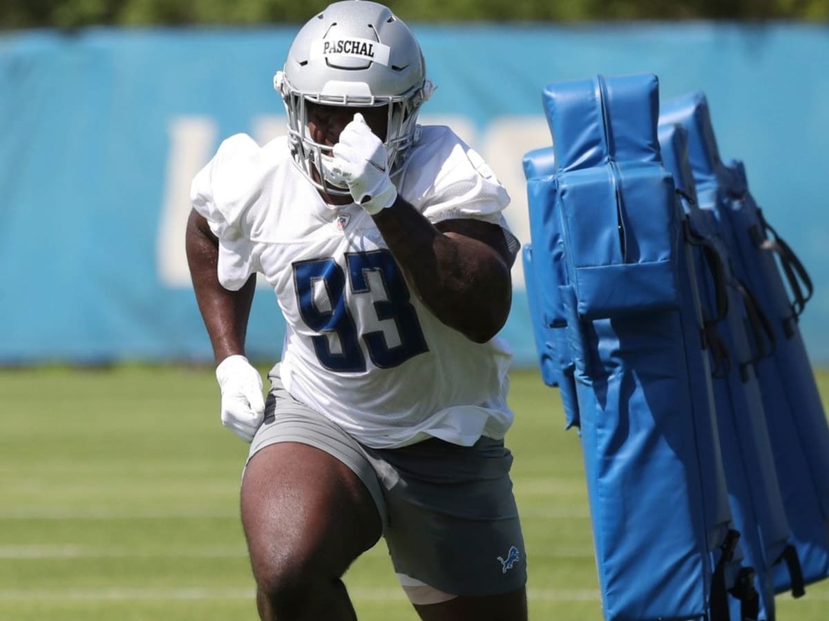 2022 Detroit Lions Rookie Minicamp Aidan Hutchinson Josh Paschal Bonding  Early - Sports Illustrated Detroit Lions News, Analysis and More