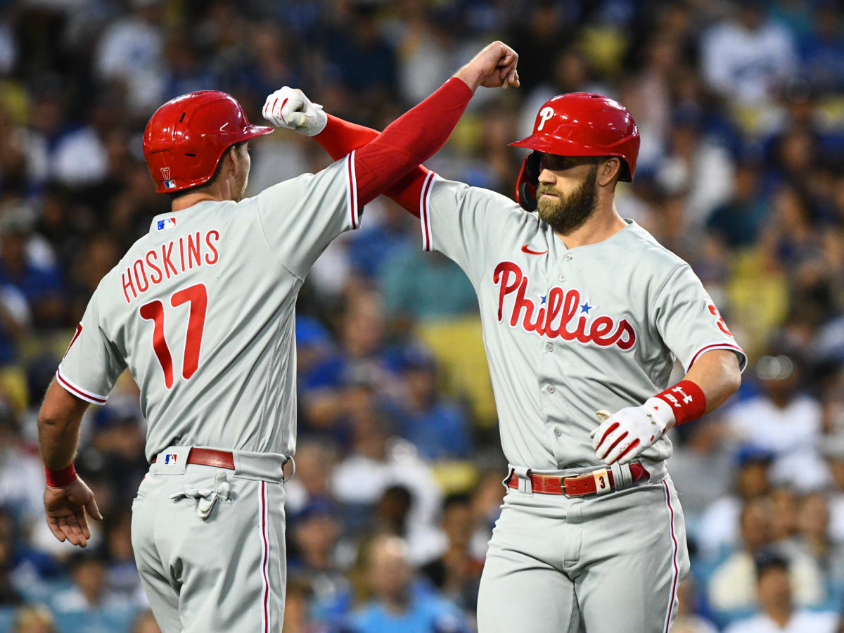 Harper, Hoskins rally Phillies past Dodgers with 4-run 7th – KXAN Austin