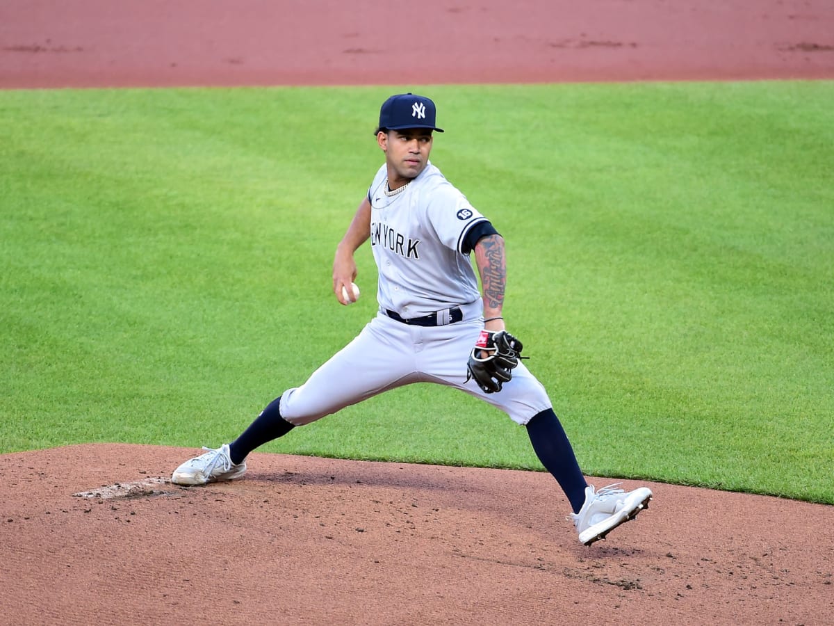 Deivi Garcia Signed Yankees Nike Baseball Jersey Bronx Bombers MLB – Sports  Integrity