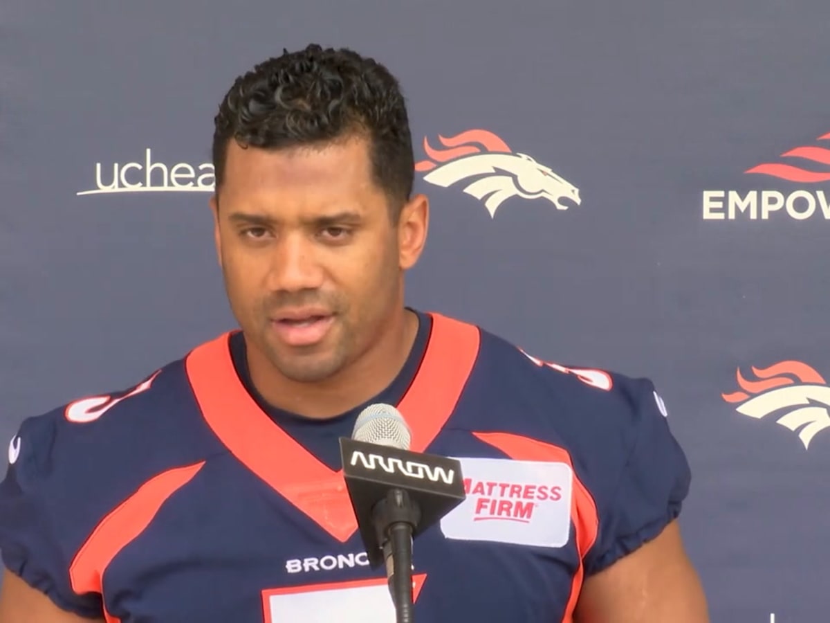 Denver Broncos HC Sean Payton Compares Russell Wilson to Former QB Drew  Brees - Sports Illustrated Mile High Huddle: Denver Broncos News, Analysis  and More