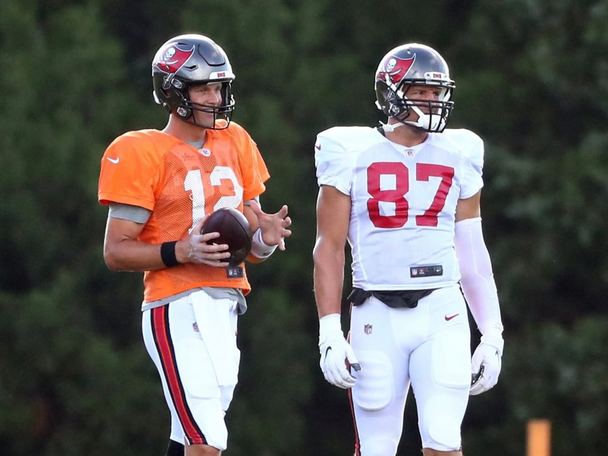 Watch: Brady & Gronk Training Together in Tampa - Bucs Report