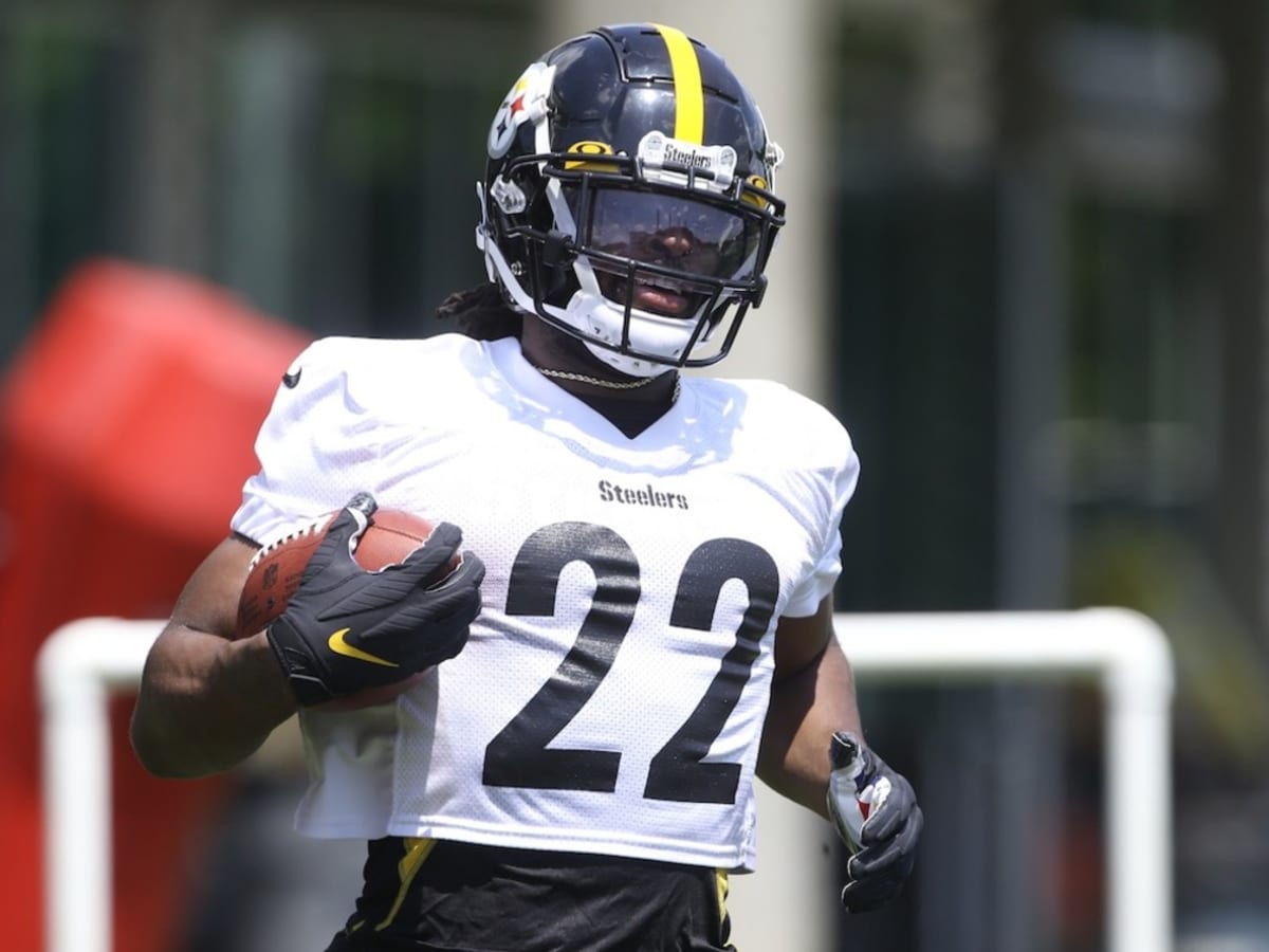 Steelers OTAs Recap Day 5: Let the battle at right tackle begin