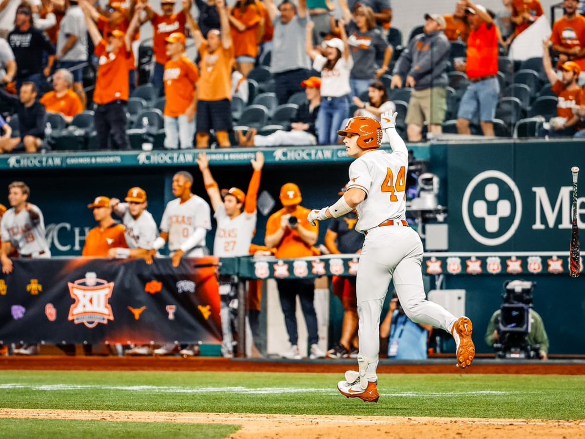 Texas Longhorns Baseball: WATCH: Longhorns Catcher Hoffart Suspended After  In-Game Drinking Incident - Sports Illustrated Texas Longhorns News,  Analysis and More