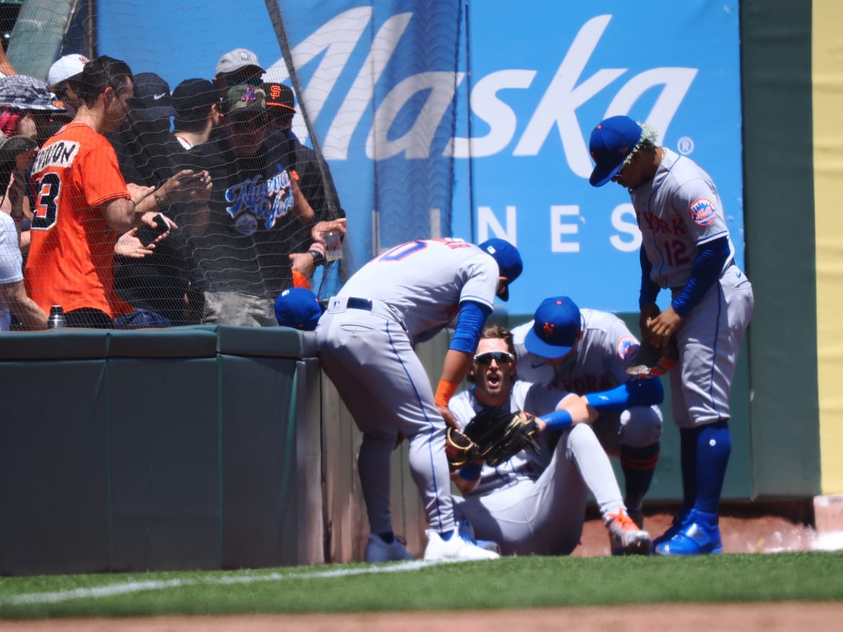 Why Jeff McNeil is Out of New York Mets' Lineup on Saturday - Sports  Illustrated New York Mets News, Analysis and More