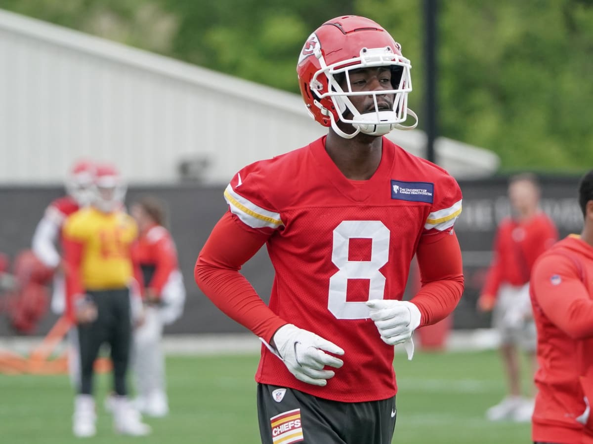 KC Chiefs Sign Clemson WR Justyn Ross After Falling Out of 2022 NFL Draft -  Sports Illustrated Kansas City Chiefs News, Analysis and More