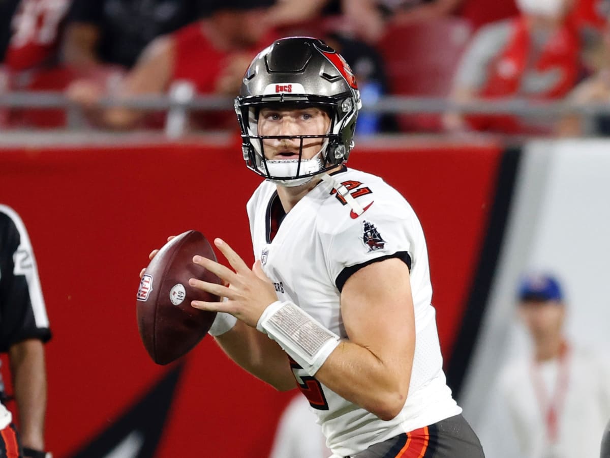 Tampa Bay Buccaneers quarterback Kyle Trask (2) throws a pass during  warmups for an NFL football game against the Chicago Bears, Sunday, Sept.  17, 2023, in Tampa, Fla. (AP Photo/Chris O'Meara Stock