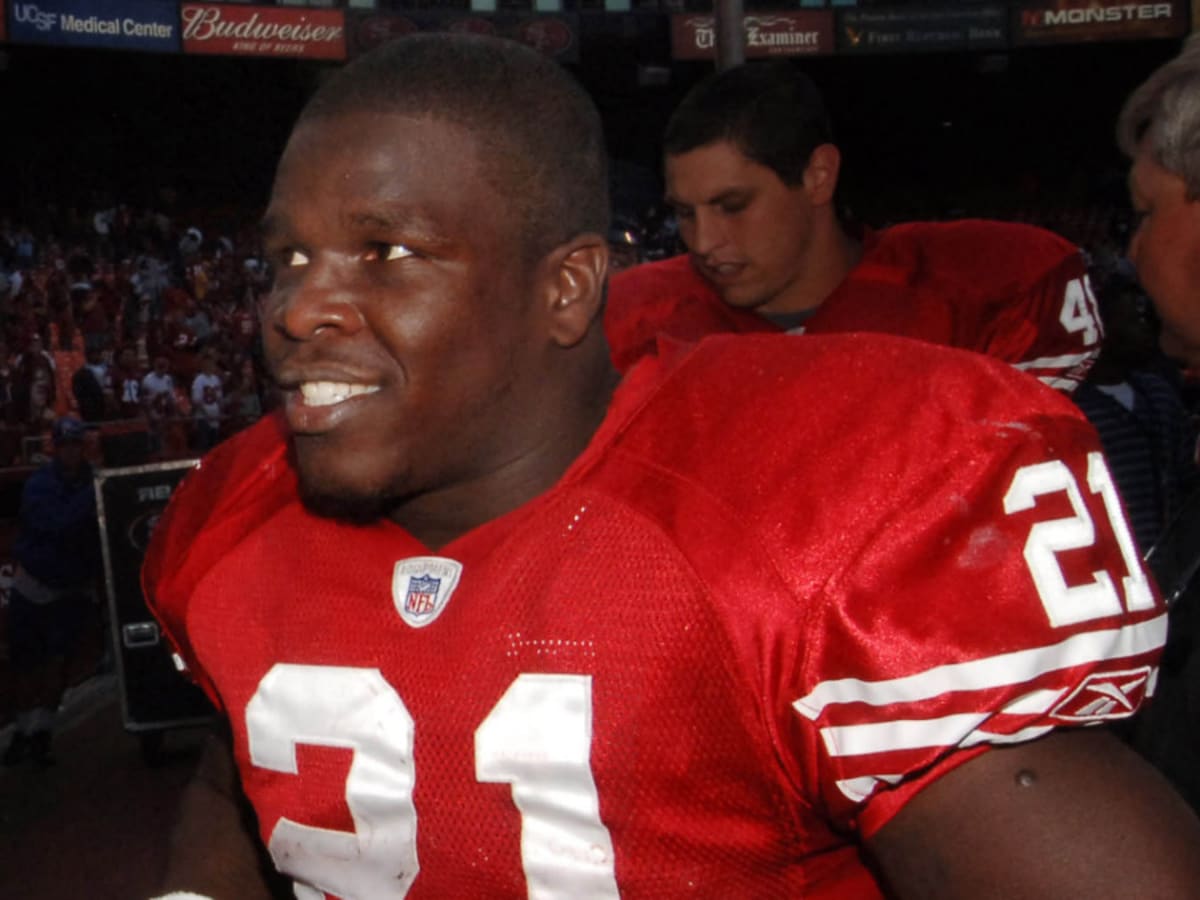 NFL legend Frank Gore seals emotional return to San Francisco 49ers -  Mirror Online