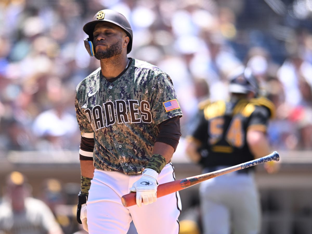 Padres Sign INF Robinson Canó to a Major League Contract