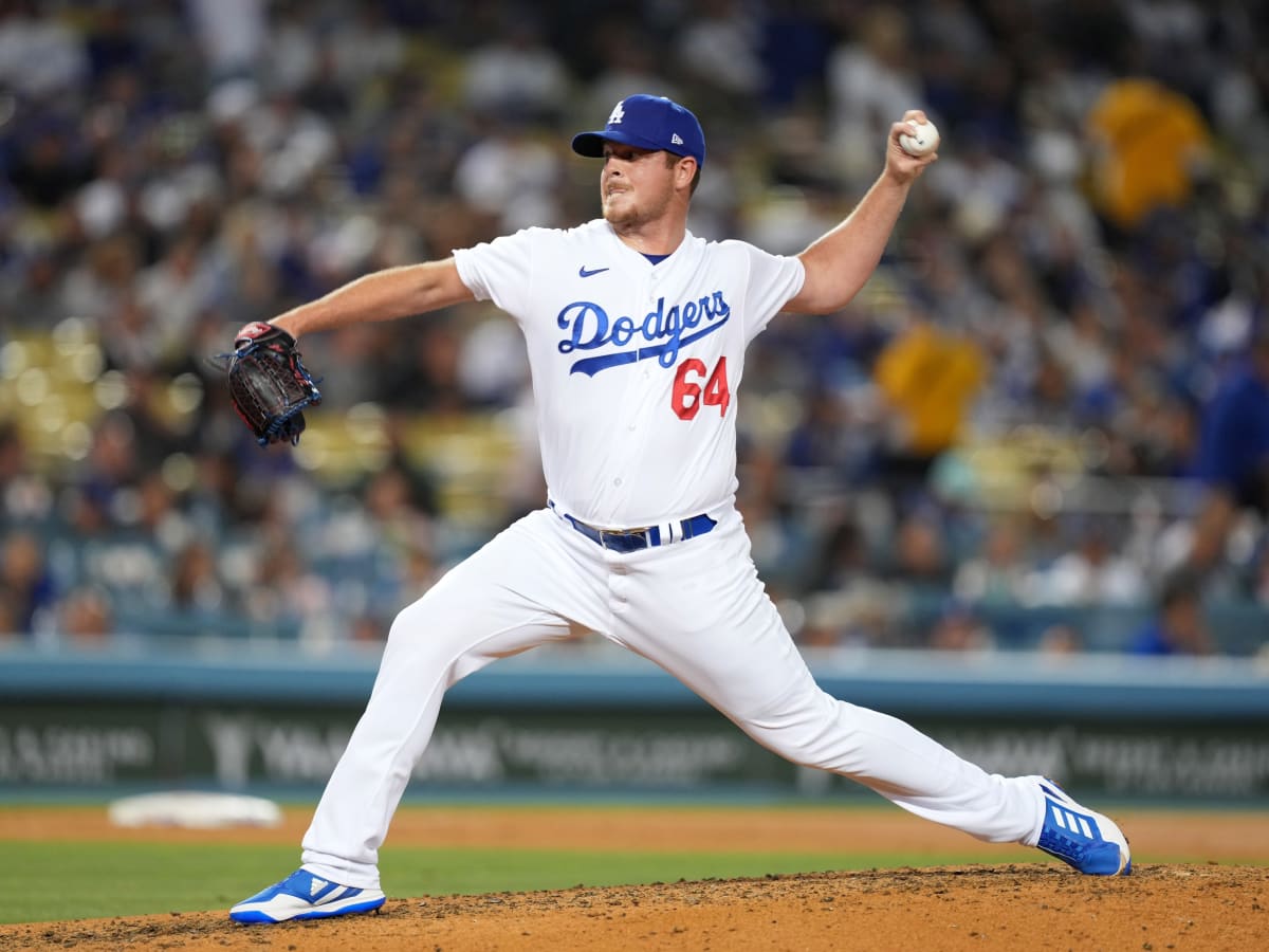 Caleb Ferguson completes Dodgers bullpen collapse in loss to Reds