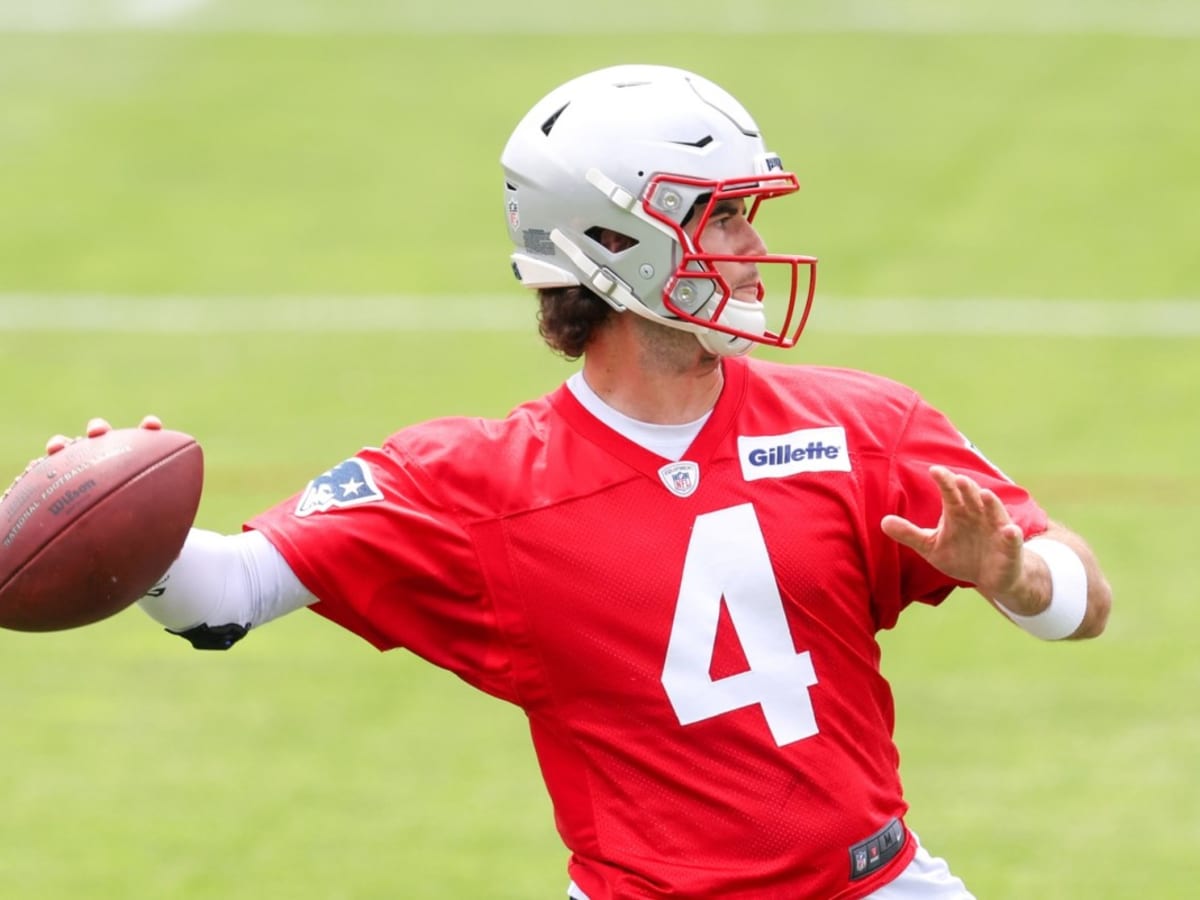 Raiders' Trade of Nick Mullens Is Good News for Chase Garbers - Sports  Illustrated Cal Bears News, Analysis and More