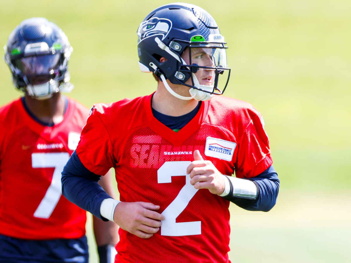 One Statistic Confirms Seahawks QB Geno Smith Played Far Better Than  Preseason Numbers Suggest - Sports Illustrated Seattle Seahawks News,  Analysis and More