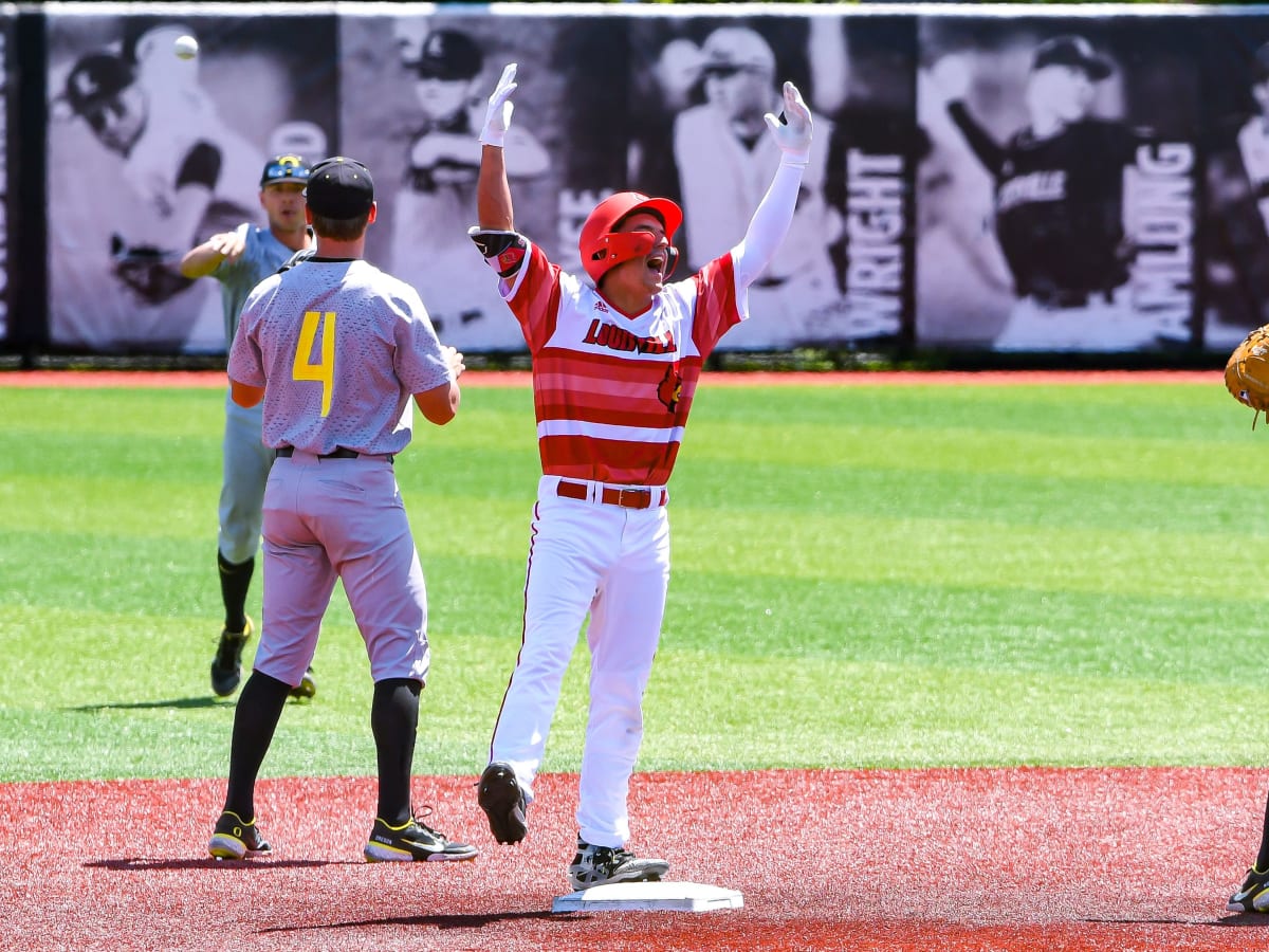 Michigan baseball eliminated from NCAA tournament by Louisville, 11-9