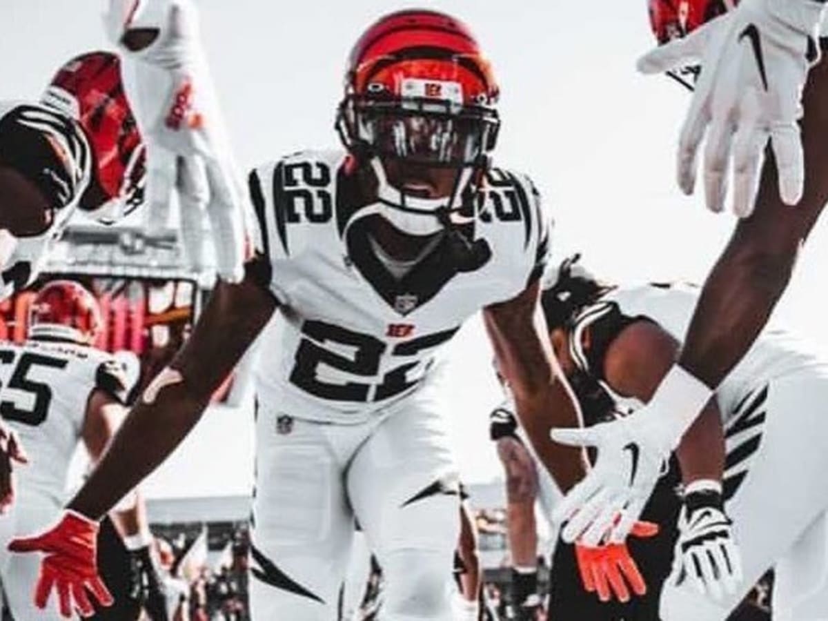 Former Cincinnati Bengals cornerback William Jackson III is Signing With  the Washington Football Team - Sports Illustrated Cincinnati Bengals News,  Analysis and More