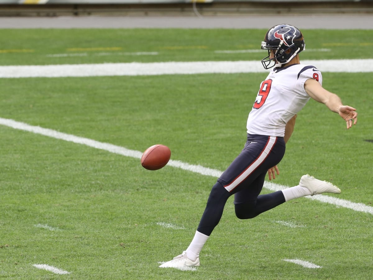 Dallas Cowboys punter Bryan Anger (5) warms up before an NFL football game  against the New York Giants, Monday, Sept. 26, 2022, in East Rutherford,  N.J. The Dallas Cowboys won 23-16. (AP