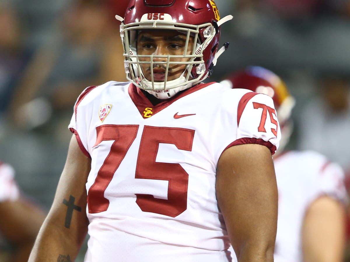 USC standout two position stalwart Alijah Vera-Tucker will forgo his  eligibility and enter the 2021 NFL draft. The AP and PFF first team…