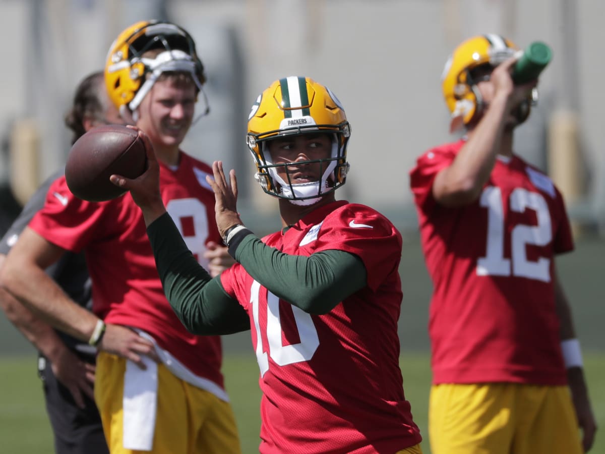 Denver Broncos: Bleacher Report proposes Rodgers, Minshew trades