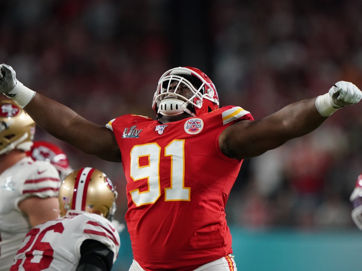 Chiefs bring back DT Derrick Nnadi with deal for next season