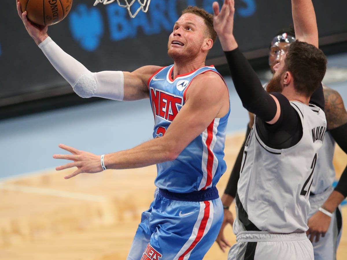 Pistons try to dunk on Blake Griffin, fail - NetsDaily