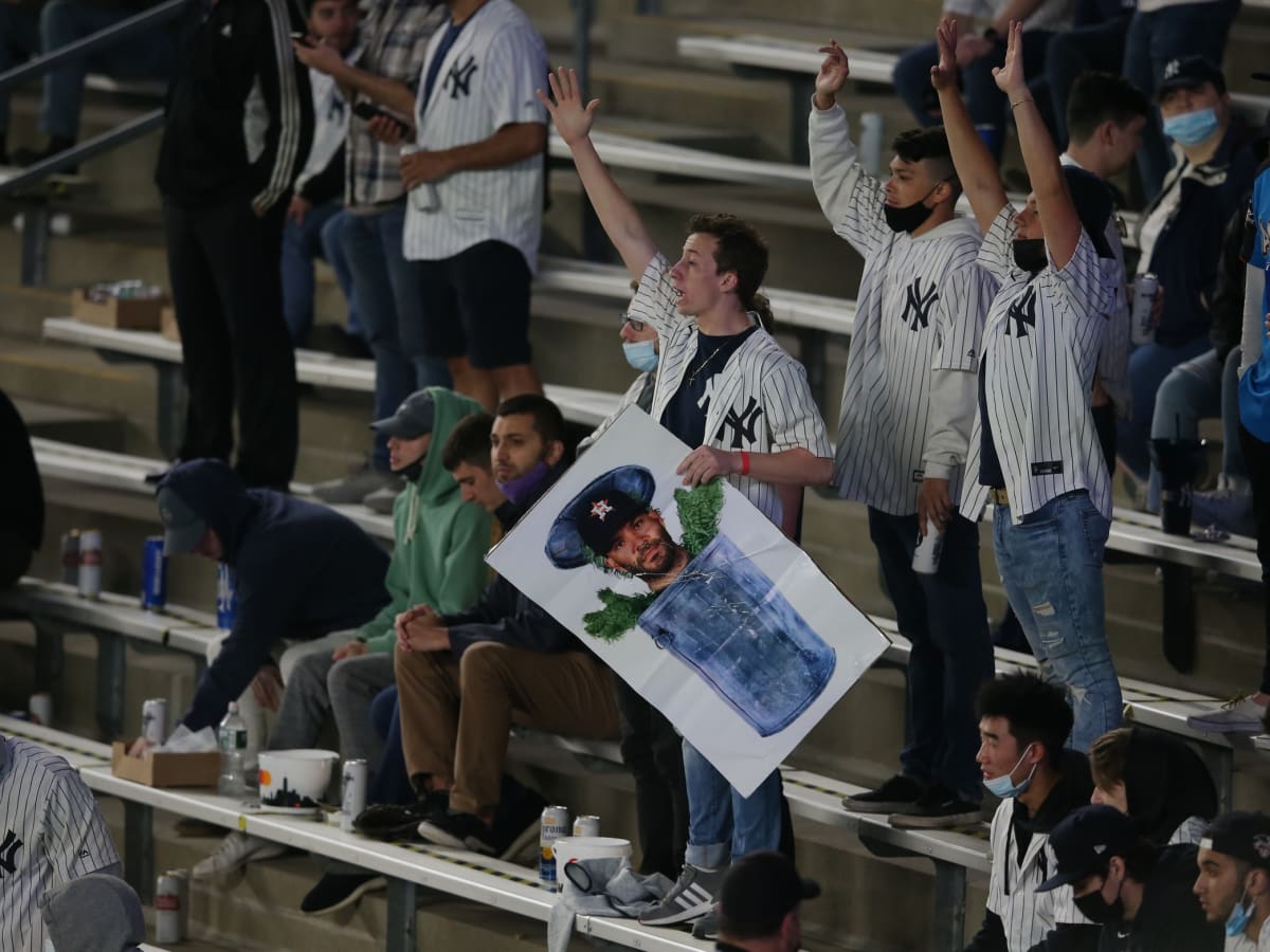 Houston Astros - Yankees fans booed JV as he exited the game. His response?