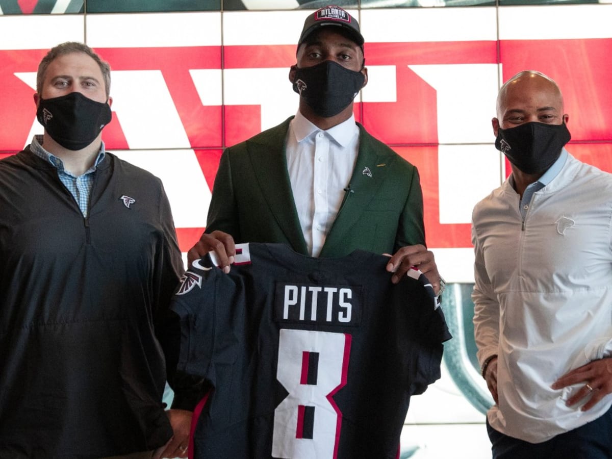 Atlanta Falcons rookie jersey numbers: Kyle Pitts to wear No. 8