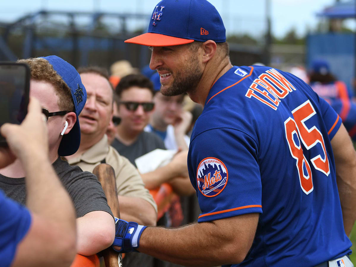 Tim Tebow returning to NFL, reportedly signing with Jacksonville