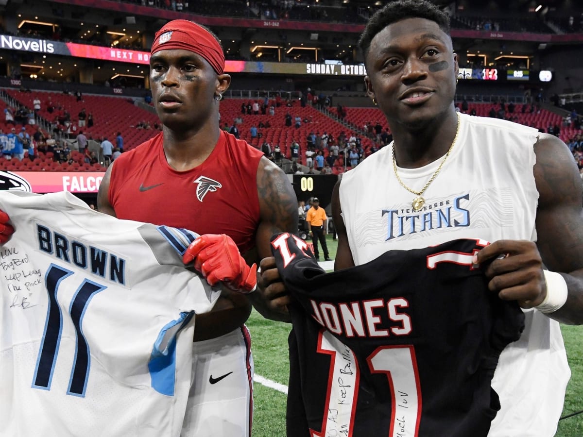 Tennessee Titans: A.J. Brown to Keep No. 11 Jersey - Sports