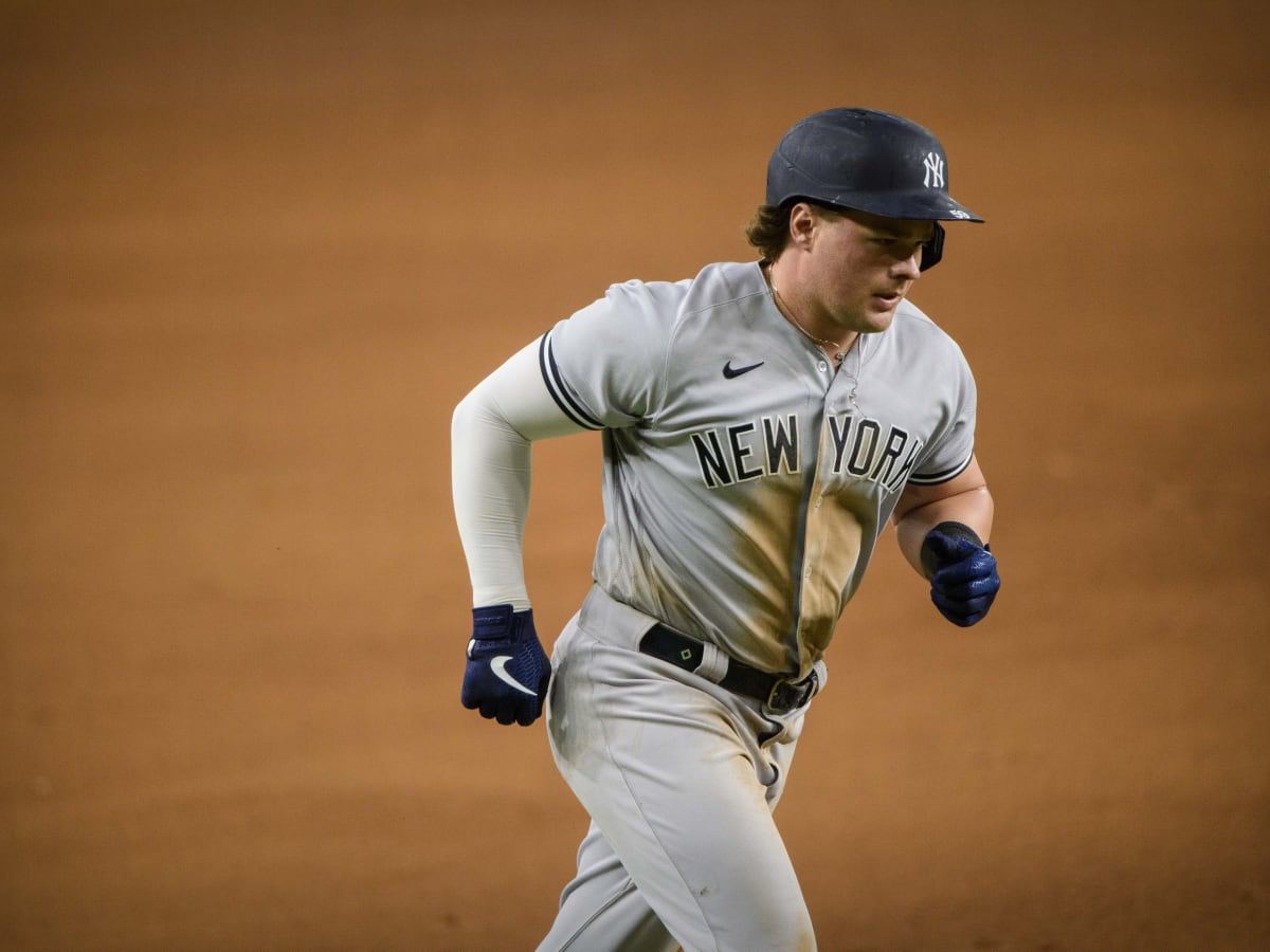 Yankees' Luke Voit to undergo surgery for partial meniscus tear