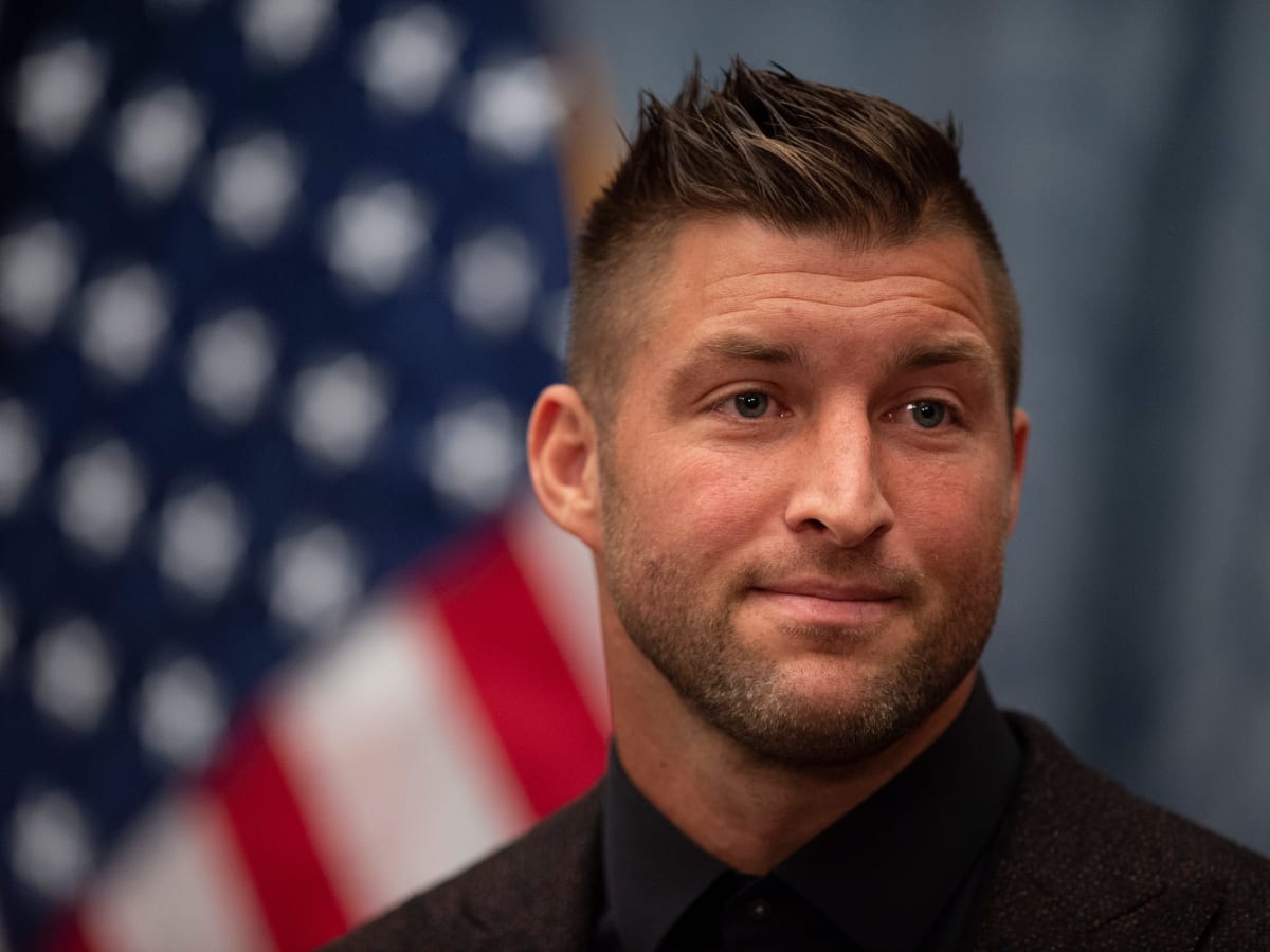 Tim Tebow Recently Gave His Honest Opinion About Former Jaguars Teammate  Trevor Lawrence, and He Made an Incredibly Bold Claim While Doing So:  'Dang, That's Ridiculous'