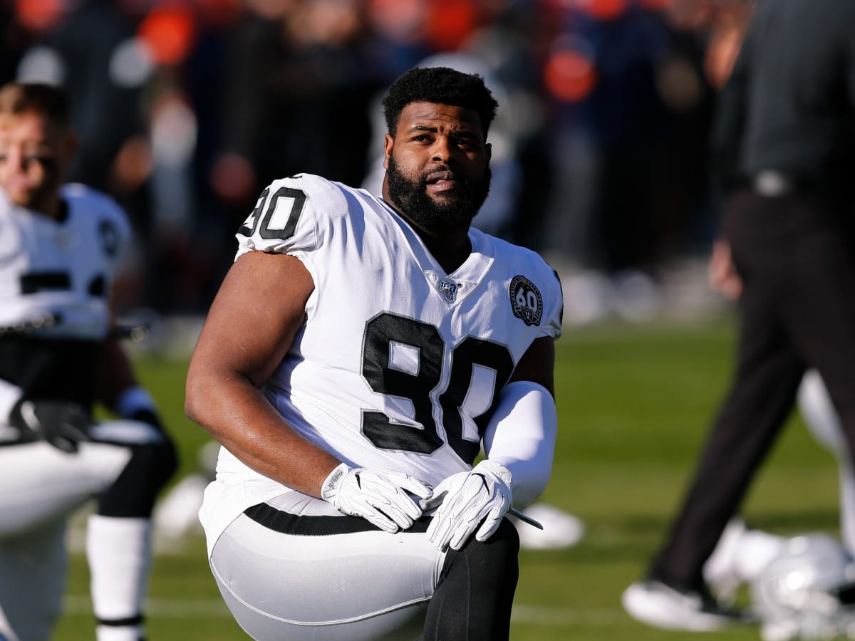 Johnathan Hankins Loves Being Leader to Young Raiders' Defensive