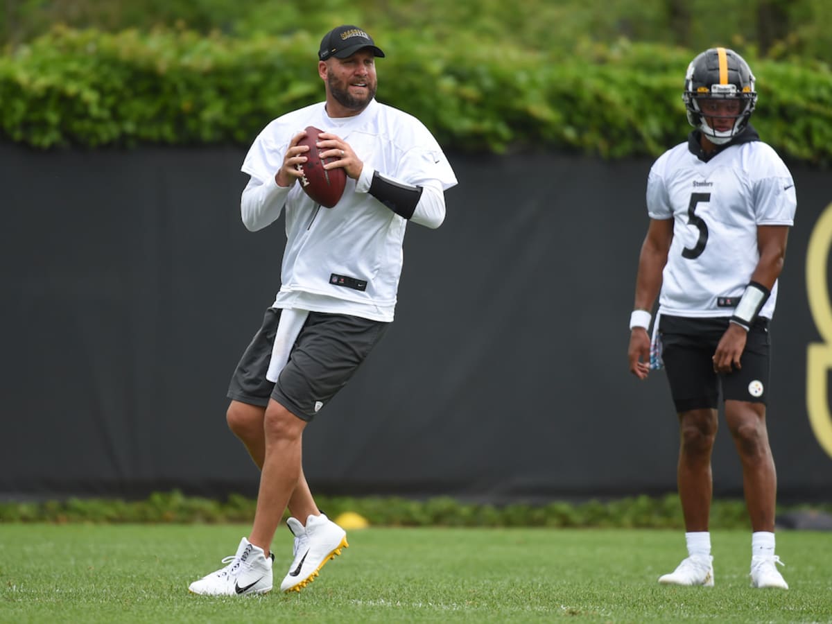 PFF's Twitter Jab At QB Ben Roethlisberger Gets Return Shot From