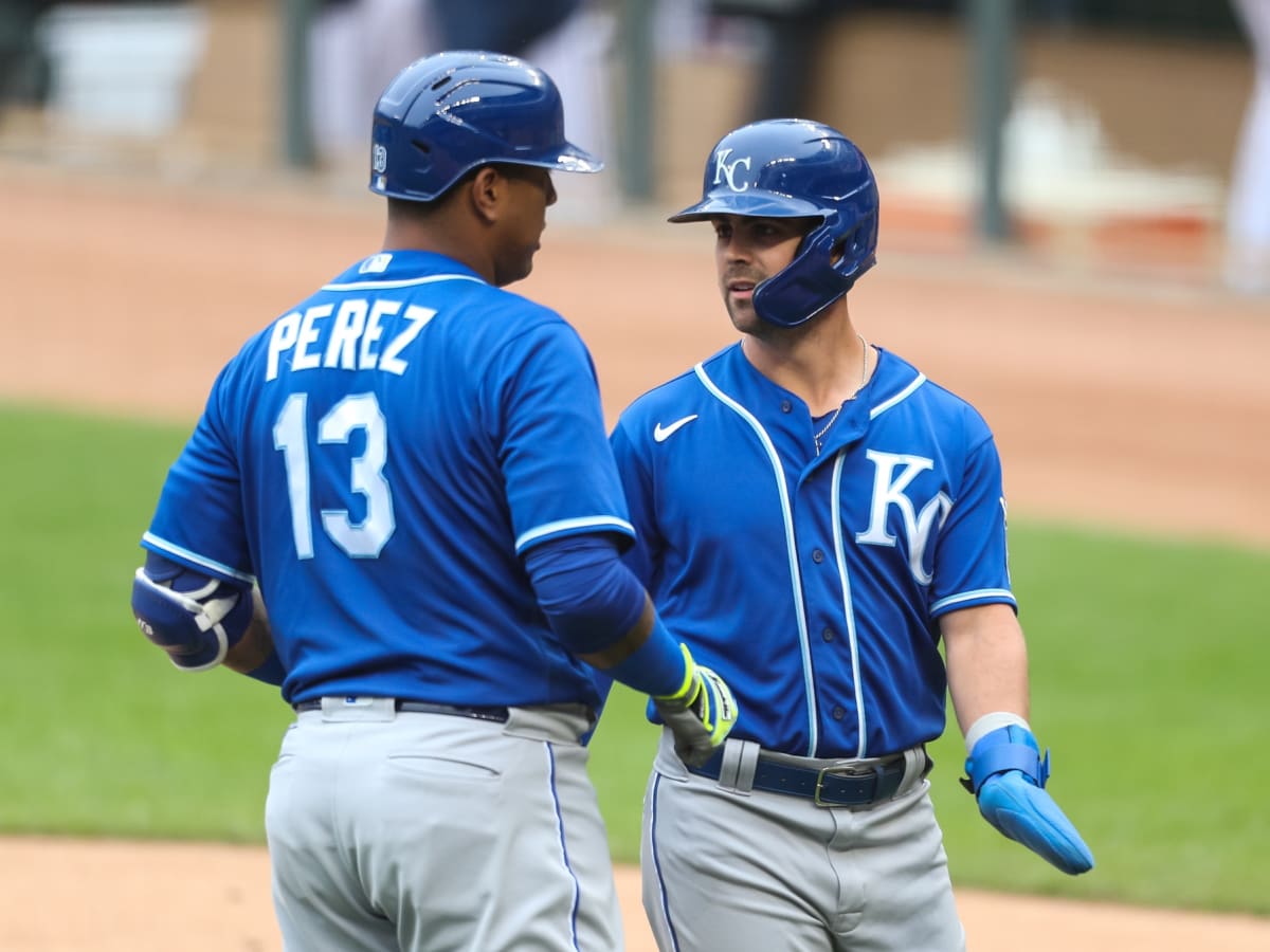 First Look: KC Royals Tease New Uniforms via Twitter - Sports Illustrated Kansas  City Royals News, Analysis and More