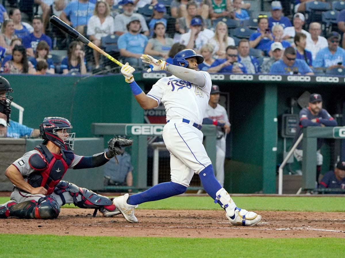 Royals' Carlos Santana becomes fourth active player with 1,000 career walks, FOX 4 Kansas City WDAF-TV