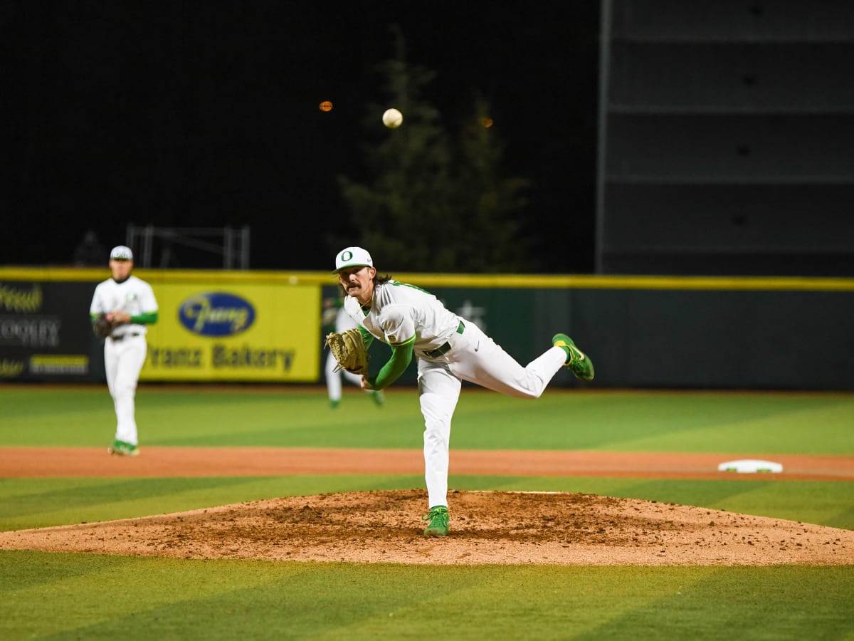 Oregon Ducks Extend Baseball Head Coach Mark Wasikowski - Sports  Illustrated Oregon Ducks News, Analysis and More