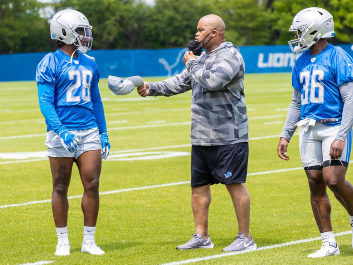 Coaching staff filled with ex-players resonates with Detroit Lions