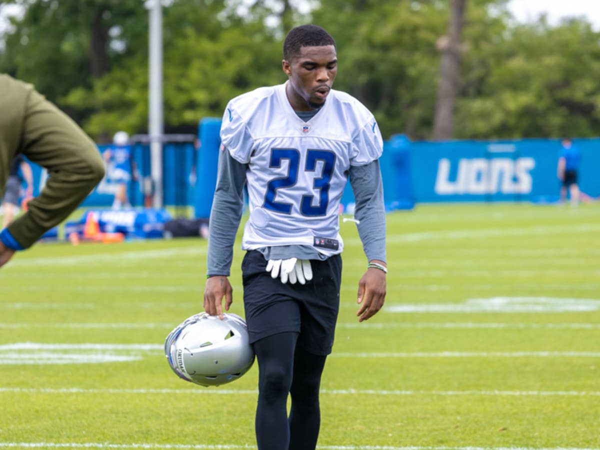 Lions' Jeff Okudah fine after knocking heads with teammate in minicamp 