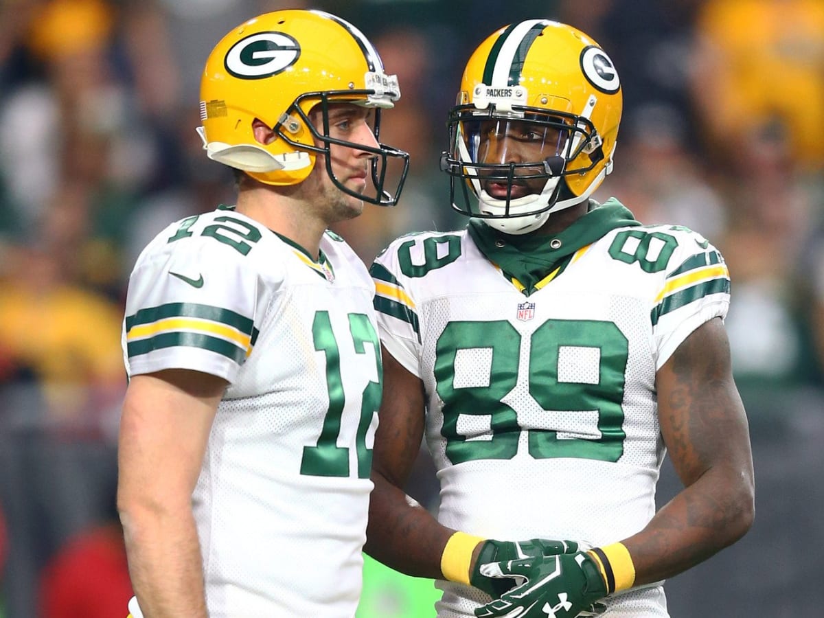 Rodgers, Packers lean on Jones, take care of Bears 27-10 – KLBK, KAMC