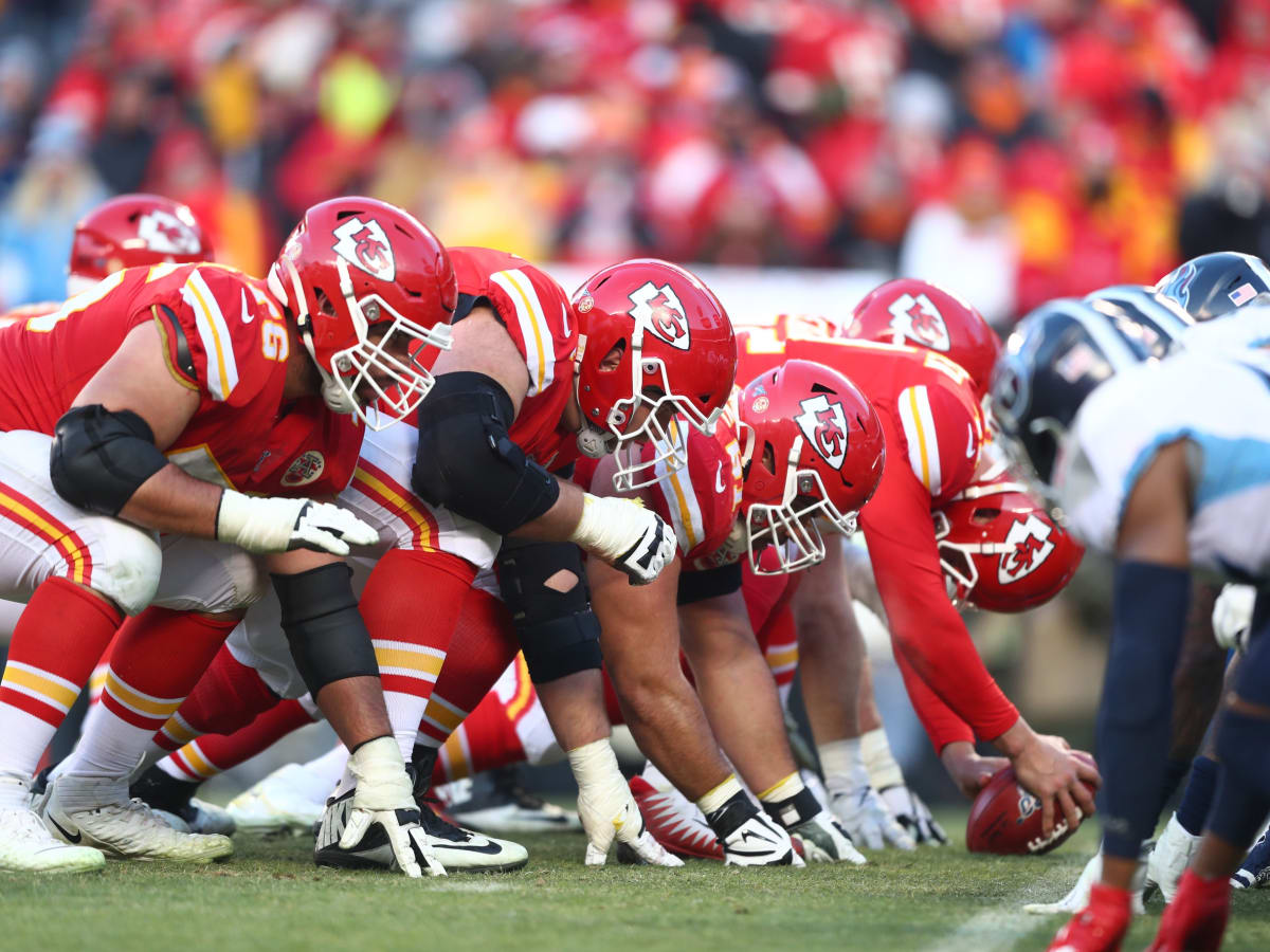 The Kansas City Chiefs' Revamped Offensive Line Struggles For First Time