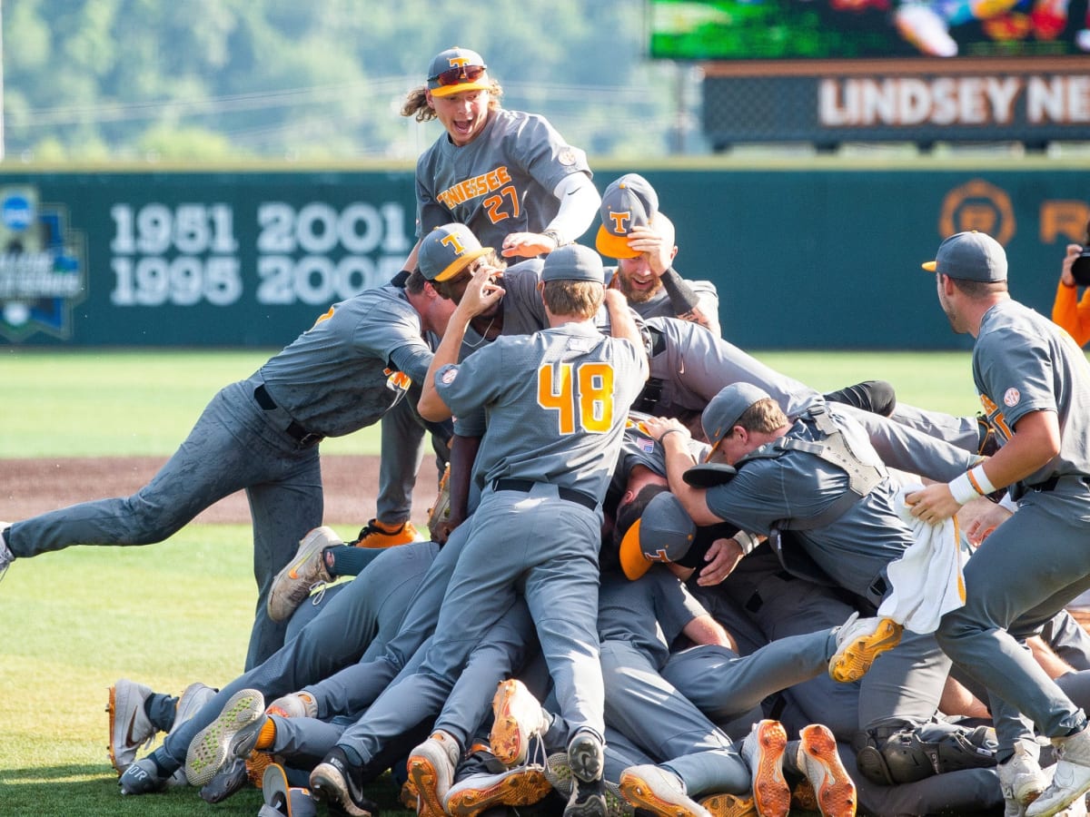 Tennessee Baseball on X: NEXT STOP ➡️ OMAHA  / X