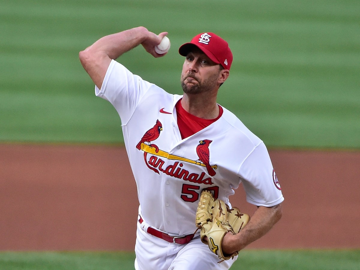 In an Era of Throwers, Adam Wainwright Is a Pitcher - The New York