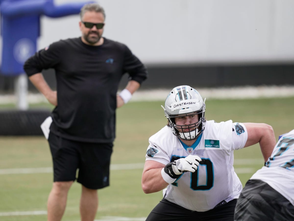 New Deal, New Position for Taylor Moton? - Sports Illustrated Carolina  Panthers News, Analysis and More