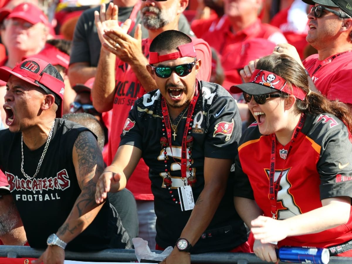 Plenty Of Unsold Bucs Tickets For Sunday; Why Did Some Prices Drop? -   - Tampa Bay Bucs Blog, Buccaneers News