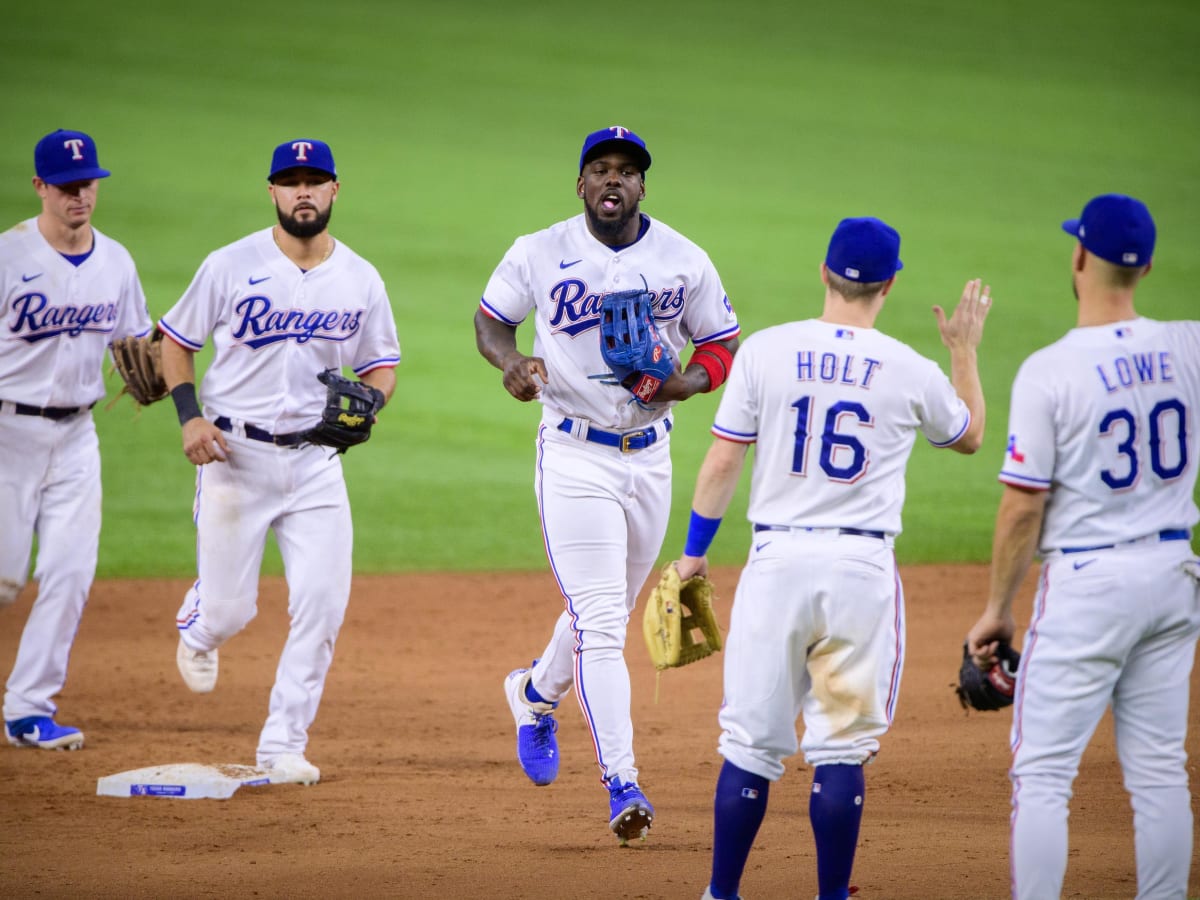 Texas Rangers vs Los Angeles Dodgers: Starting Lineups, Injury Report -  Sports Illustrated Texas Rangers News, Analysis and More